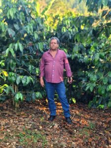 5. Guillermo Montengro Ayestas- Lavado- Finca El Poste_001_Nicaragu_COE_2026